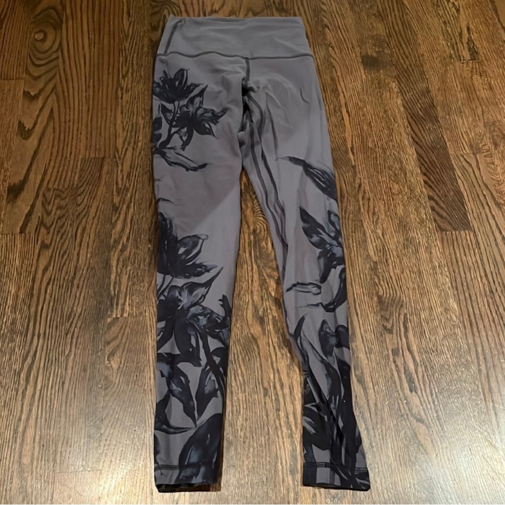 Lululemon align high rise pant 28” floral pattern